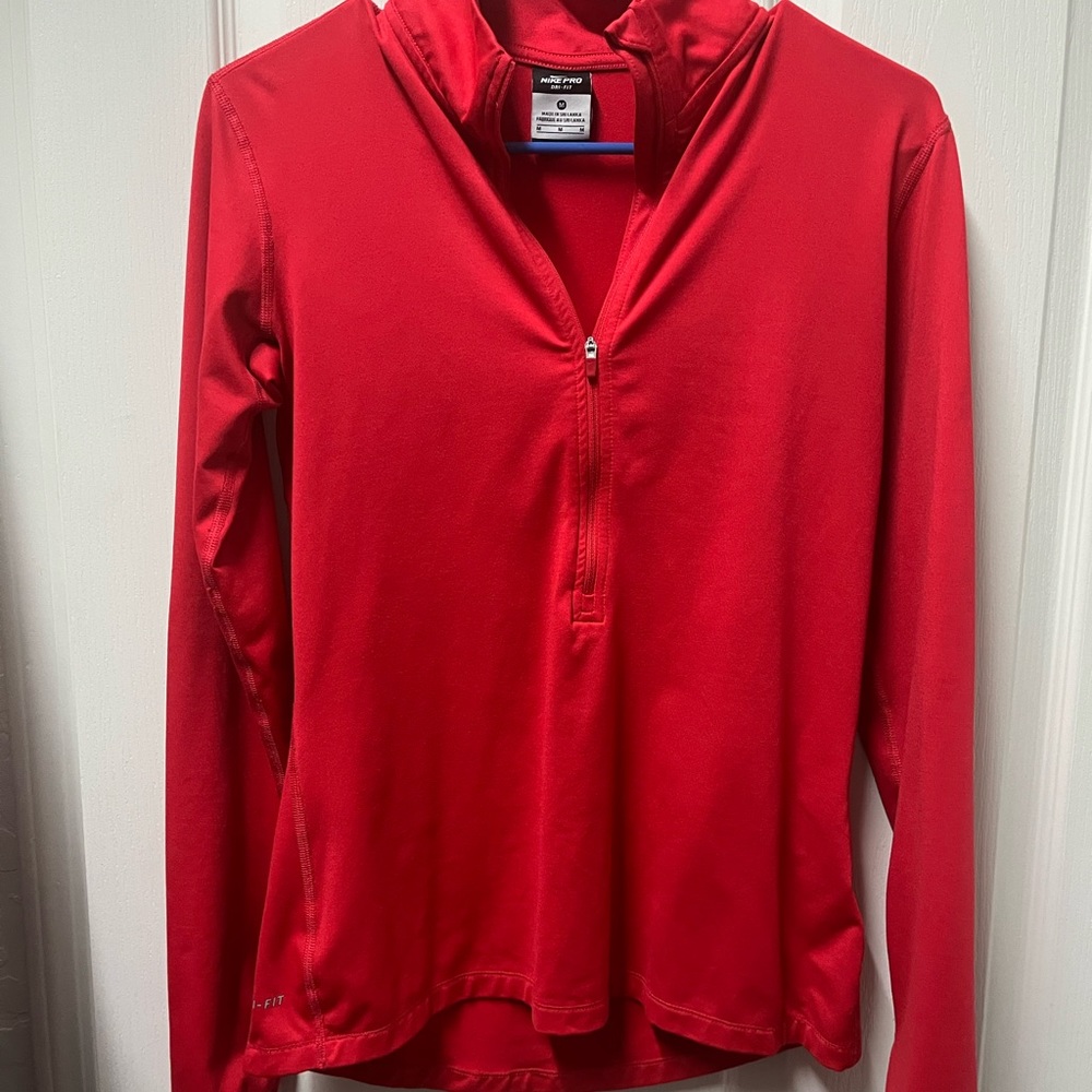 Nike pullover